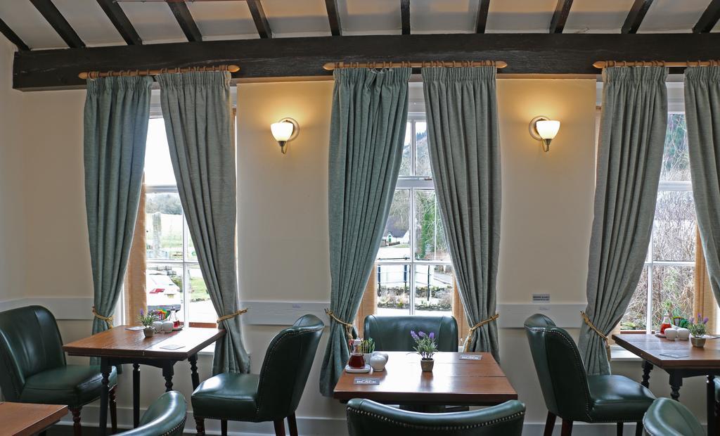 Glenmoriston Arms Hotel Invermoriston Eksteriør billede